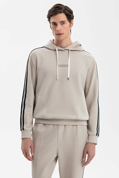 Спортивный костюм с шортами, цвет 